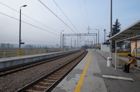 Peron na stacji Starachowice, 19.12.2019,. fot. Ł. Bryłowski